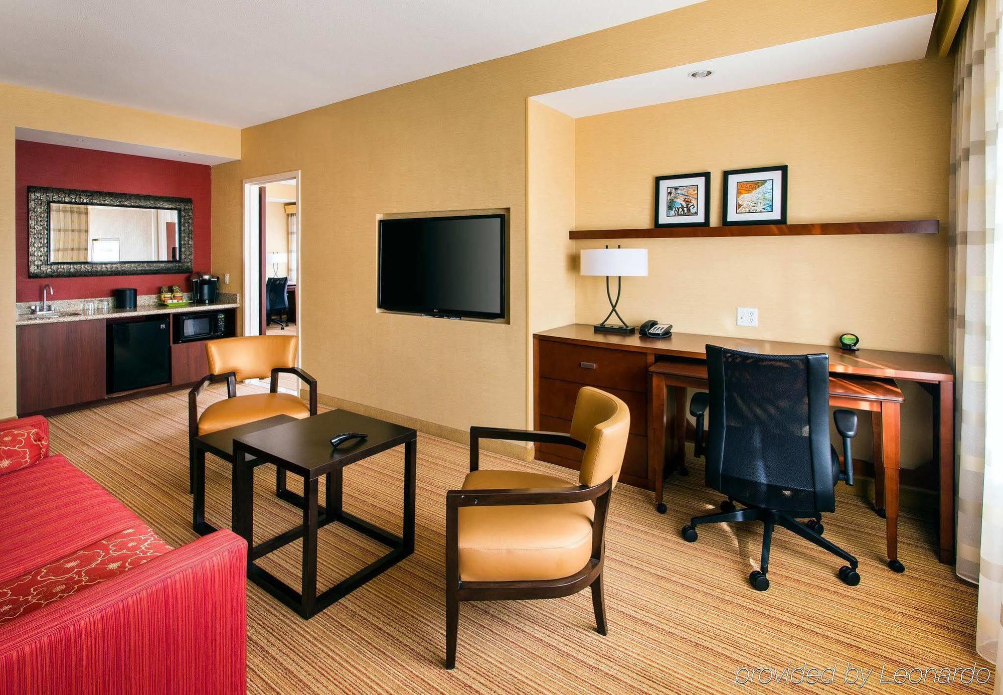Hotel Courtyard By Marriott Santa Barbara Goleta Extérieur photo